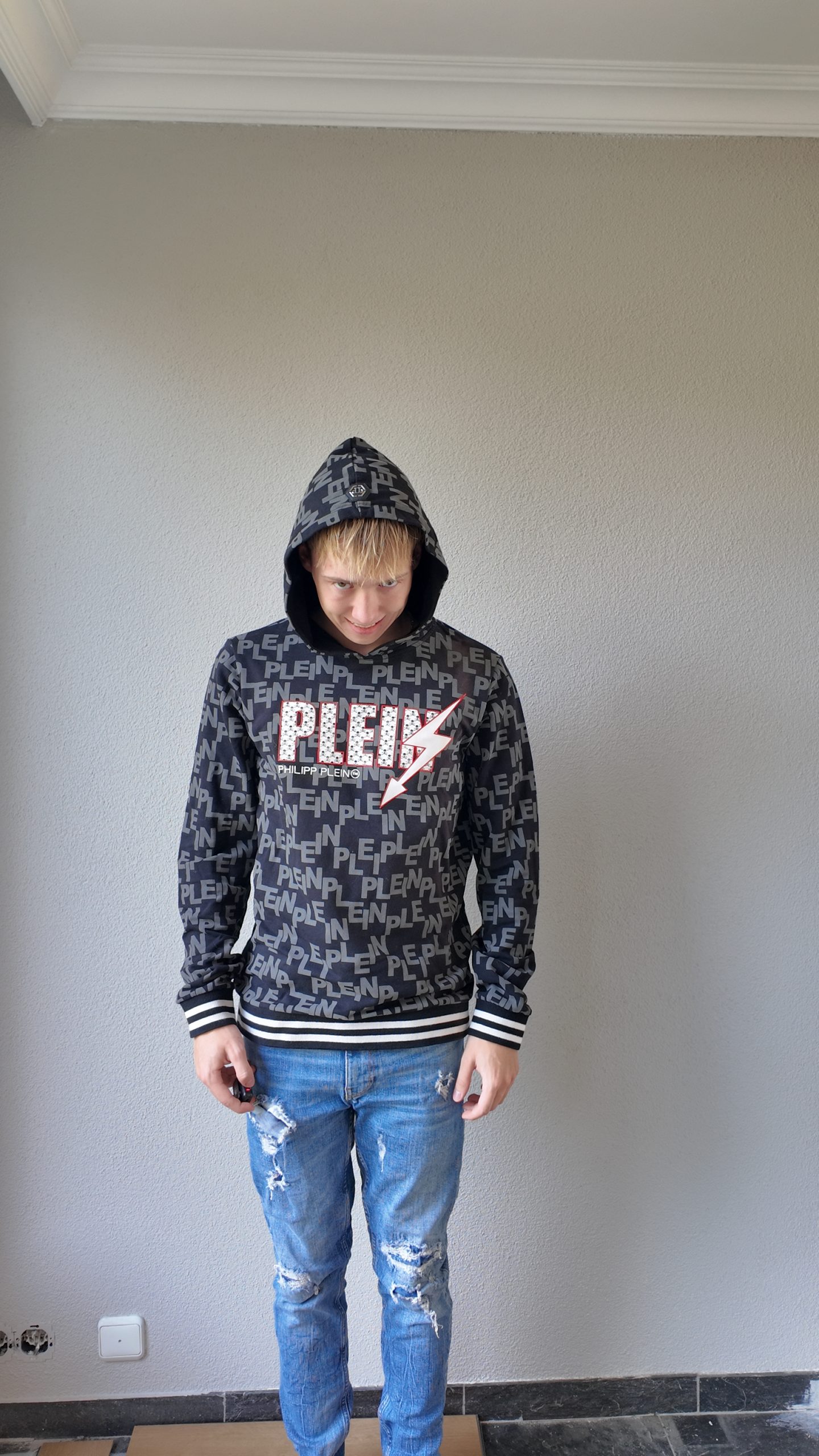 Philipp Plein hoodie | Maat 16-17 valt S - Afbeelding 4