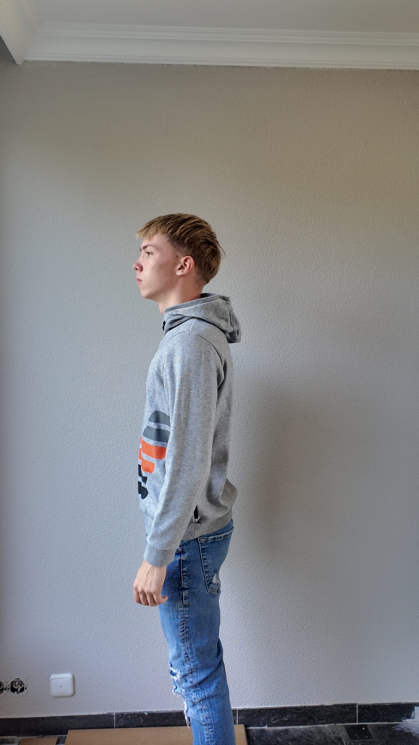 Emporio Armani Hoodie | 14a (maat s) - Afbeelding 2